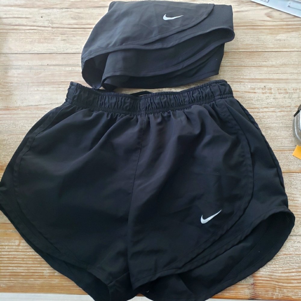 2 Nike all black dry fit shorts 2 pair!! XS